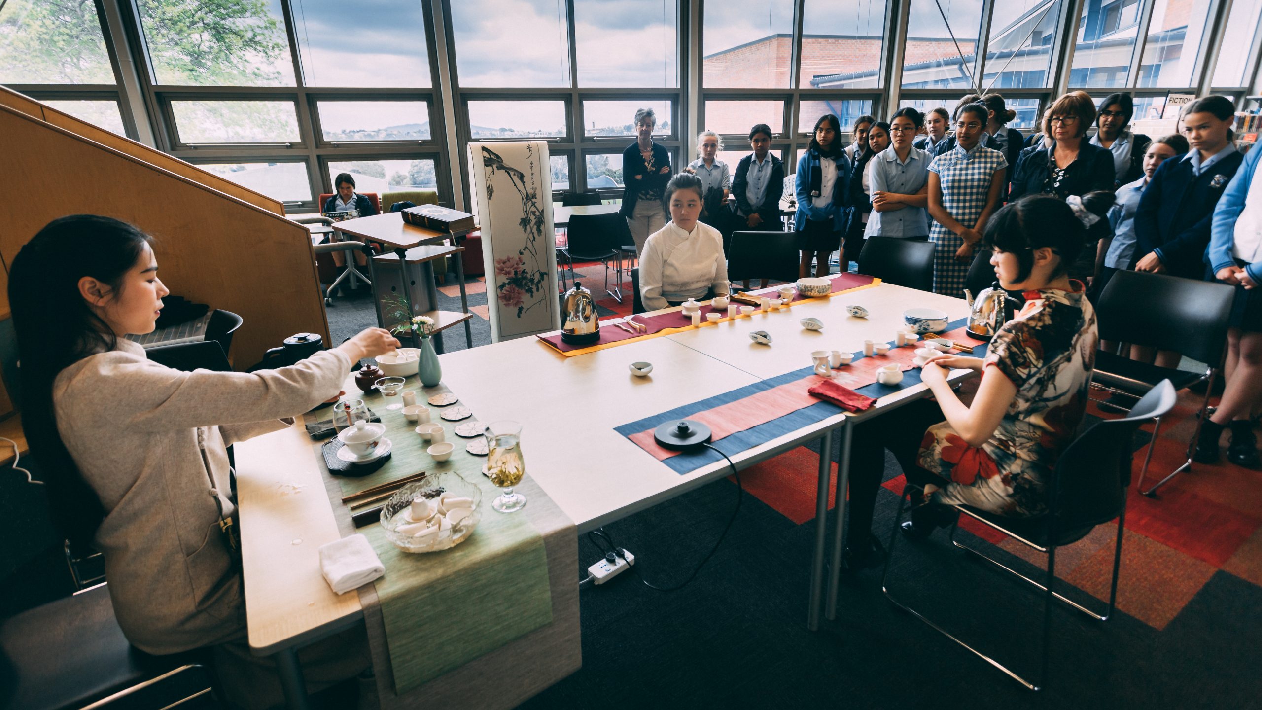 Read more about the article Chinese Tea Ceremony Celebrates Culture Week at Carmel