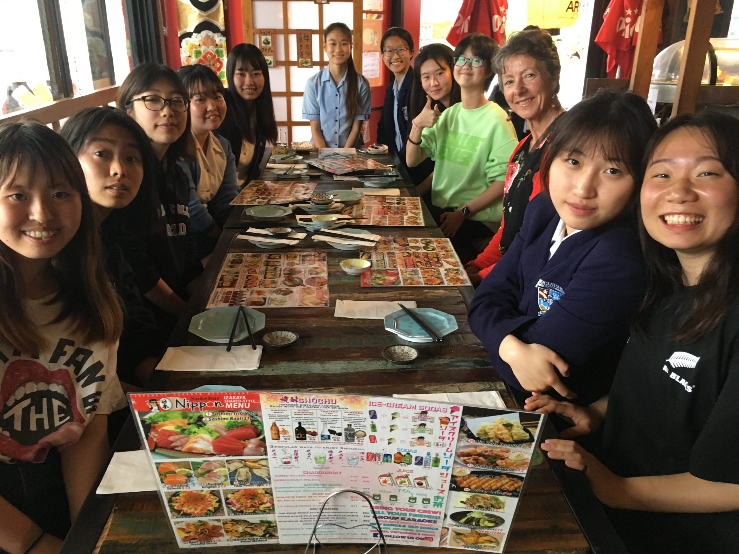 Read more about the article International Students Enjoy End Of Year Gathering