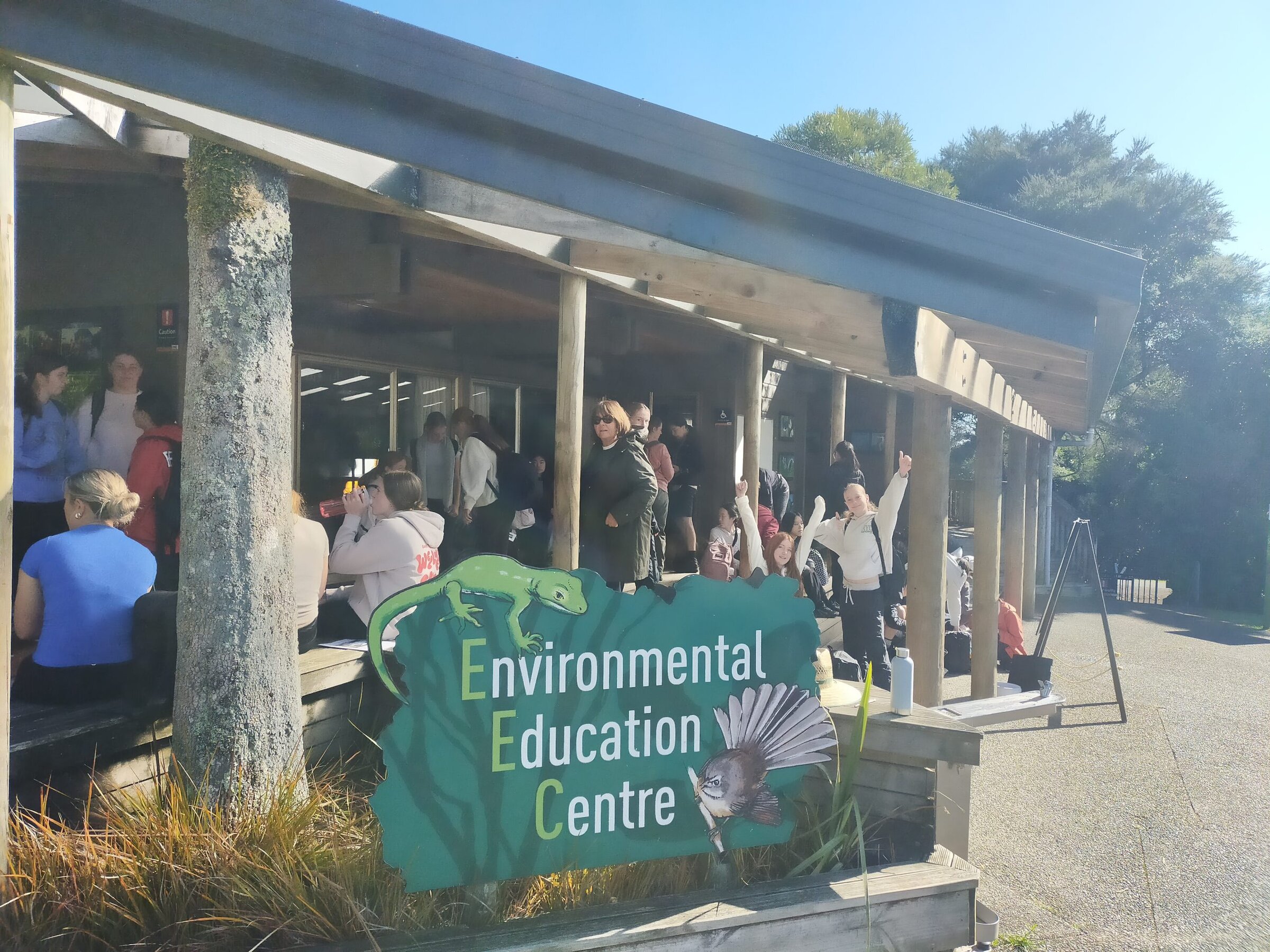 Read more about the article Year 12 Biology trip to Arataki Visitors Centre