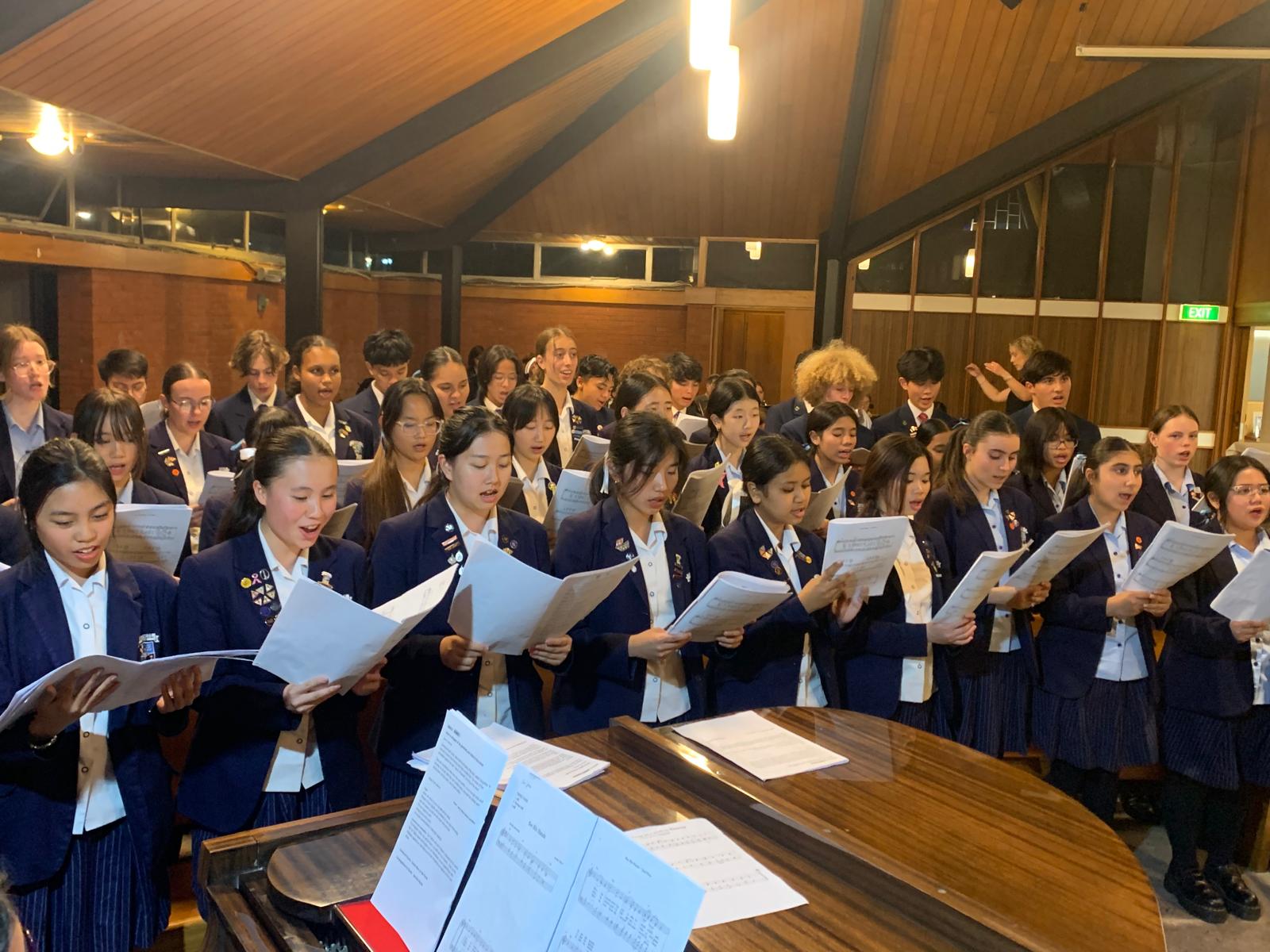 Read more about the article Stations of the Cross